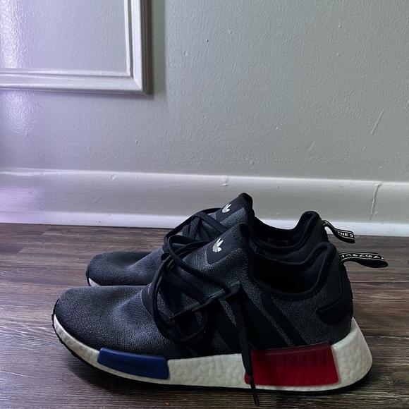 adidas NMD R1 - Picture 2 of 6